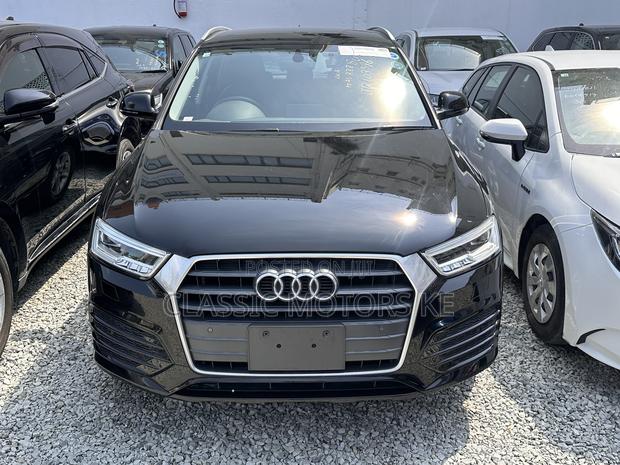 Audi Q3 2018 Black