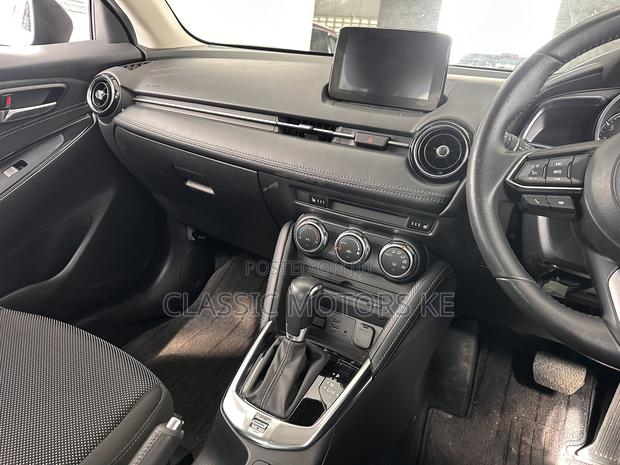 Mazda Demio 2018 Blue