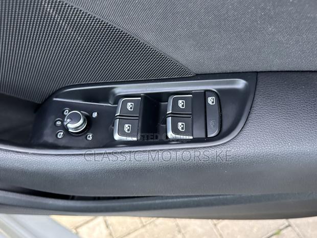 Audi A3 2.0T Premium AWD quattro Sedan 2018 White
