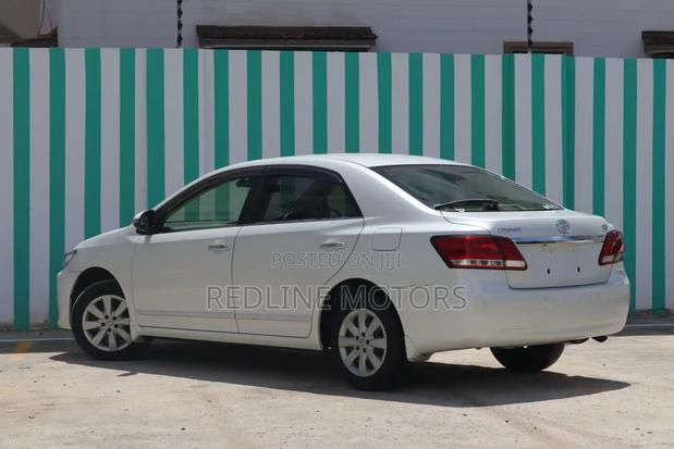 Toyota Premio 1.5 FWD 2018 White