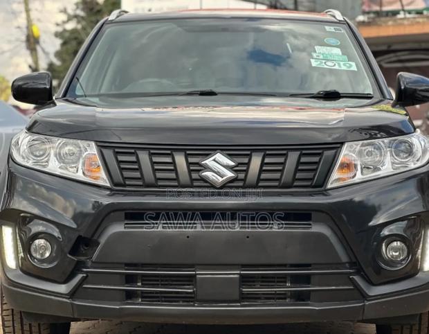 Suzuki Vitara 2019 Black