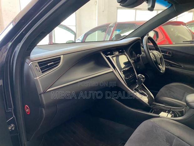 Toyota Harrier 2018 Black