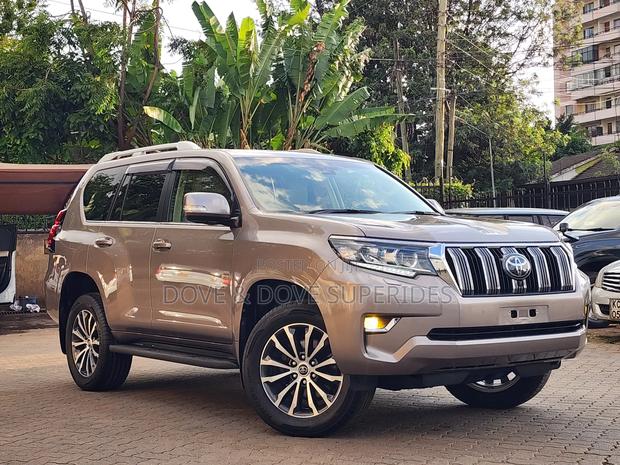 Toyota Land Cruiser Prado 2.8 2021 Brown