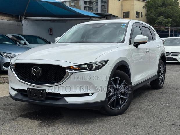 Mazda CX-5 Grand Touring FWD 2018 White