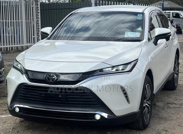Toyota Harrier 2.0 2020 White