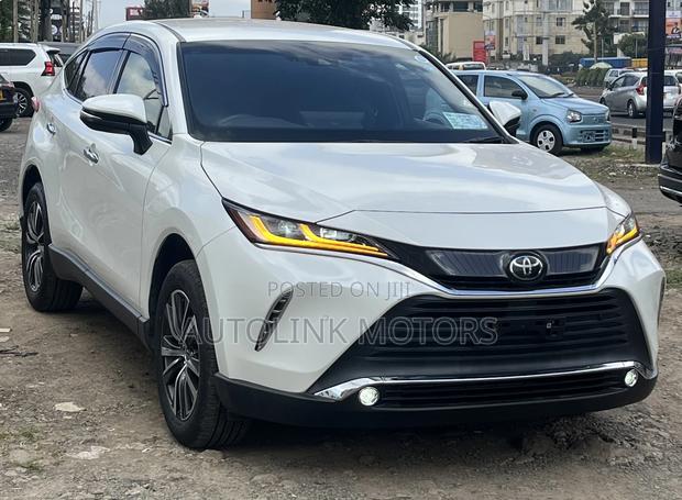 Toyota Harrier 2.0 2020 White