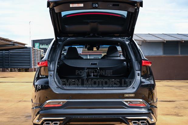 Toyota Harrier 2020 Black