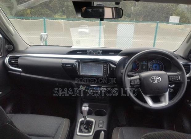 Toyota Hilux Revo Double Cab Deisel 2.4 AWD 2019 Silver