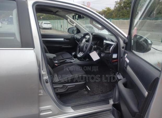 Toyota Hilux Revo Double Cab Deisel 2.4 AWD 2019 Silver