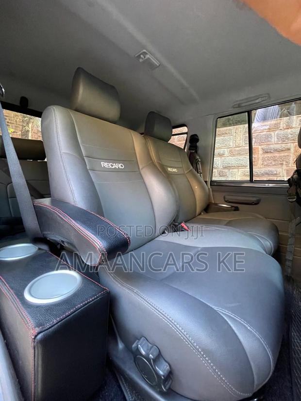 Toyota Land Cruiser 4.5 V8 TD 2020 Gray
