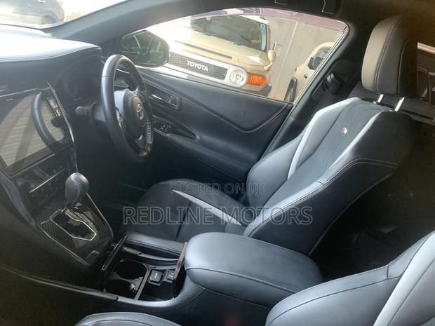 Toyota Harrier 2.0 Turbo 4WD 2018 White