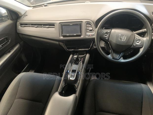 Honda Vezel 1.5 Hybrid 4WD 2018 Silver