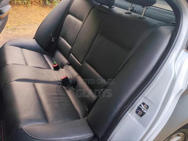 BMW 320i 2008 Silver