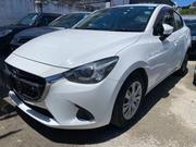 Mazda Axela 2018 White for sale