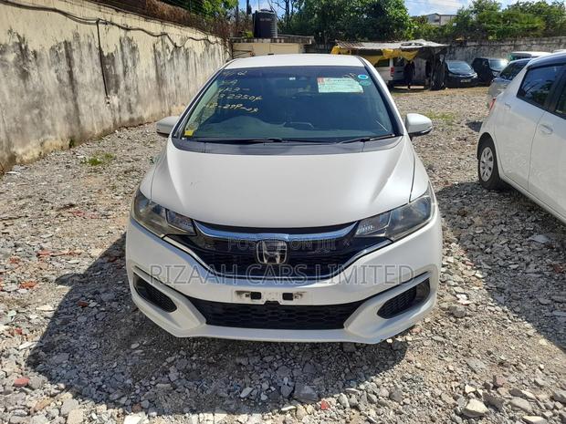 Honda Fit 2018 White