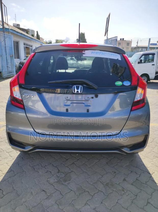Honda Fit LX 2018 Gray