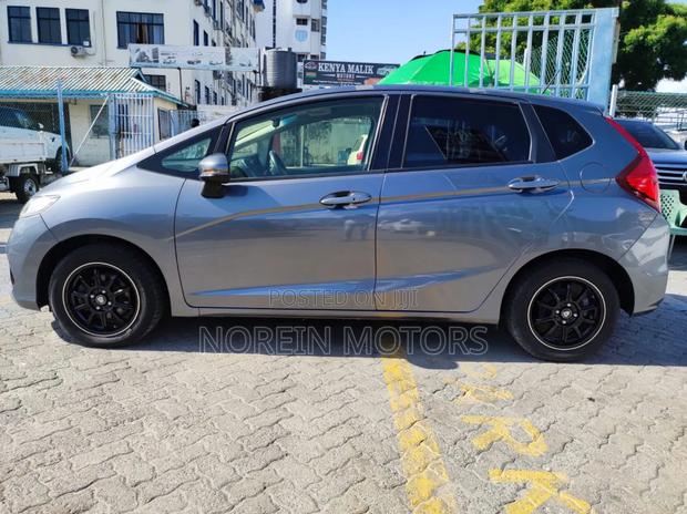 Honda Fit LX 2018 Gray