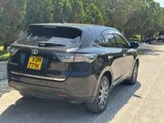 Toyota Harrier 2.0 2017 Black for sale