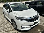 Honda Fit Shuttle 1.5 Hybrid 2WD 2019 White for sale