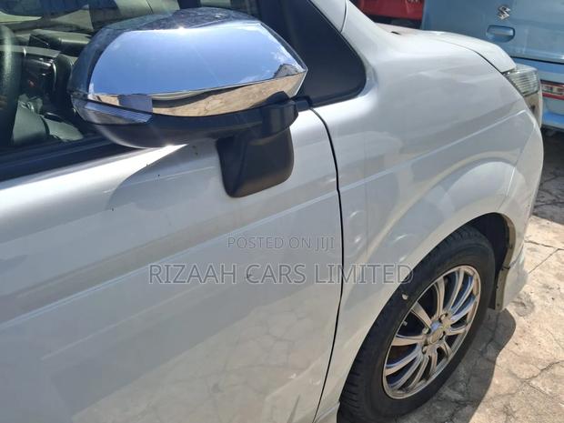 Toyota Spade 1.5 2019 White