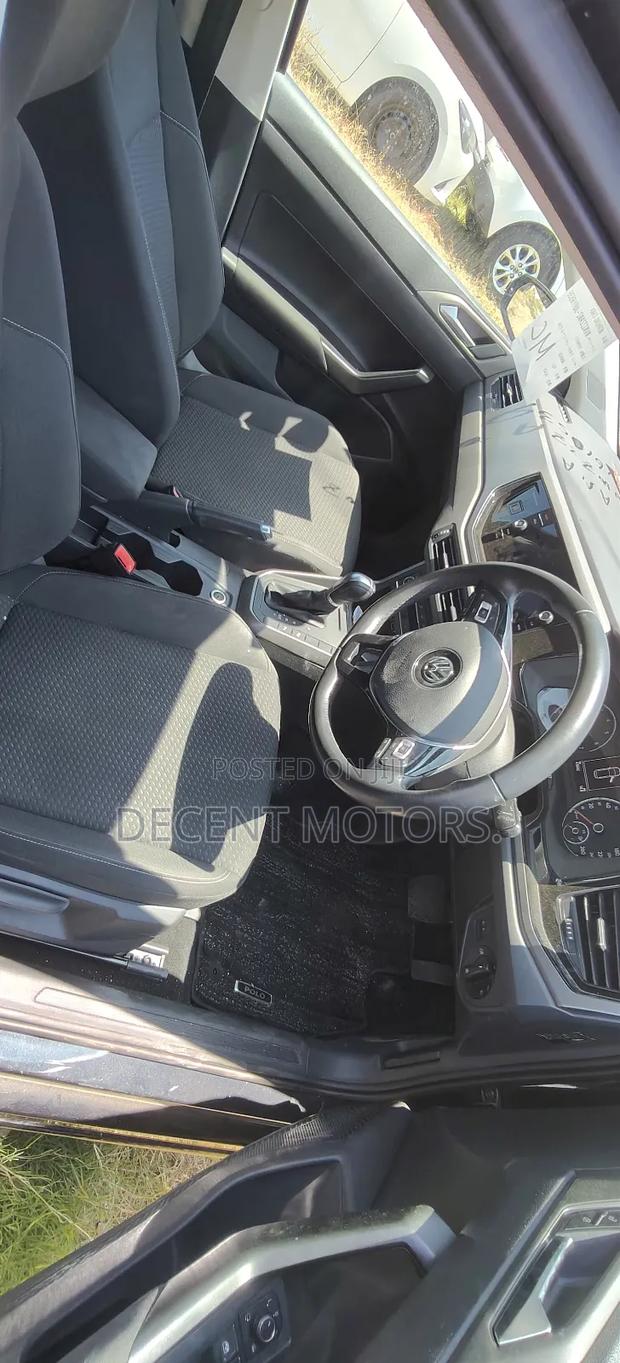 Volkswagen Polo 2019 Black