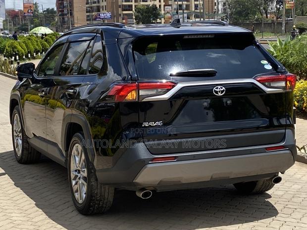 Toyota RAV4 2019 Black