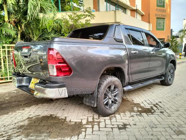 Toyota Hilux Revo Double Cab Deisel 2.4 AWD 2022 Brown