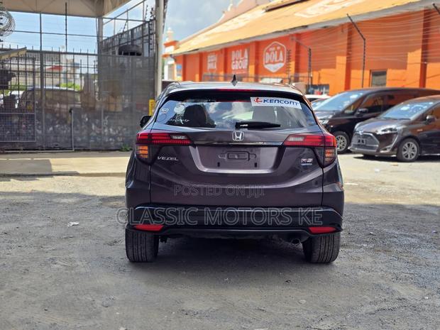 Honda Vezel 1.5 Hybrid 2WD 2019 Purple