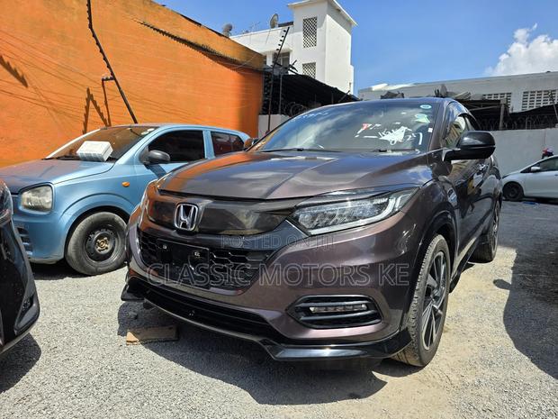 Honda Vezel 1.5 Hybrid 2WD 2019 Purple