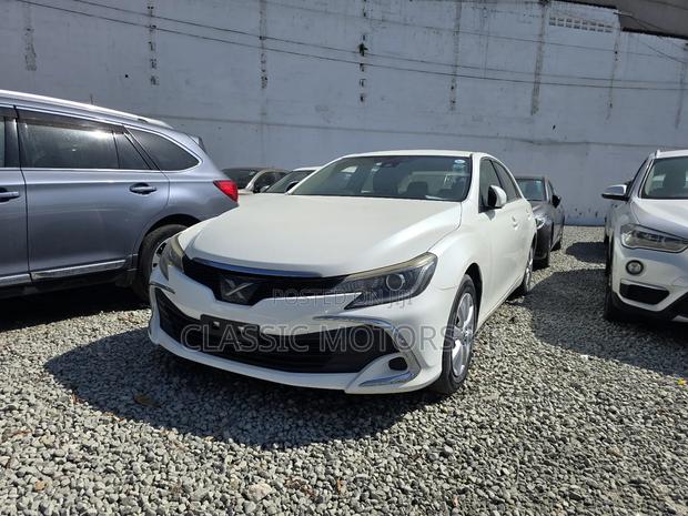 Toyota Mark X 2.5 RWD 2018 White