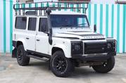 Land Rover Defender Puma 110 2.4 TD 2009 Off white for sale