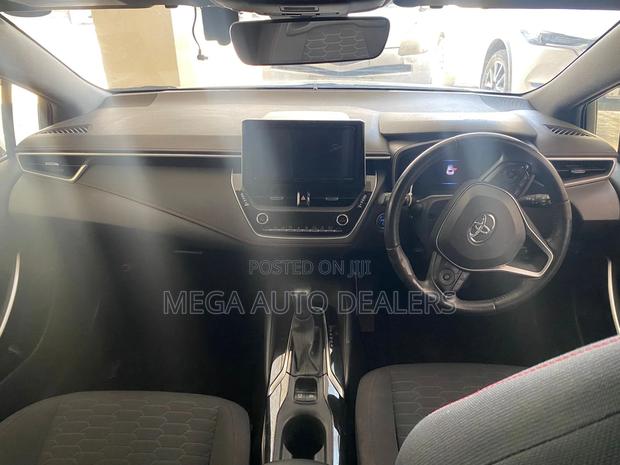 Toyota Corolla 2018 White