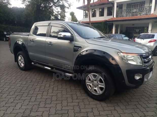 Ford Ranger Wildtrak 2013 Silver