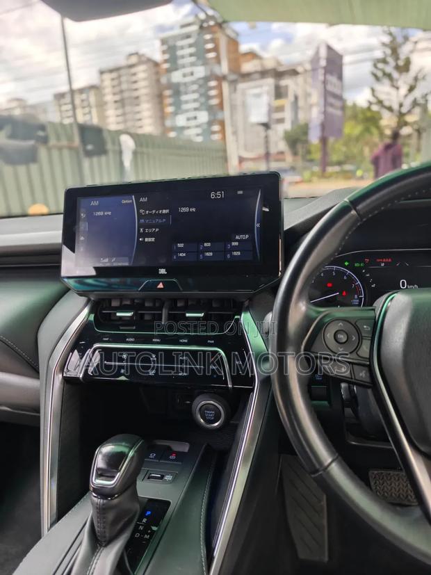 Toyota Harrier 2.0 2020 Black