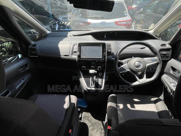 Nissan Serena 2019 Black