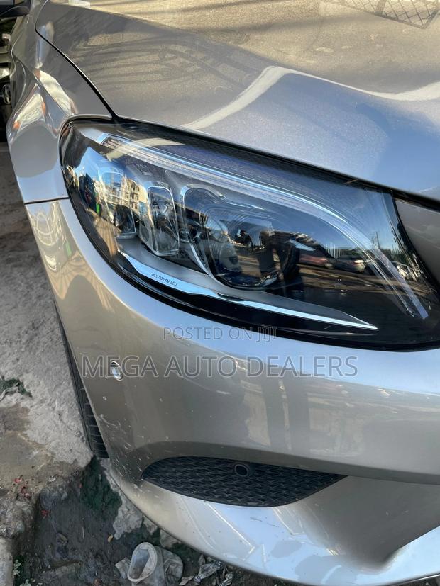 Mercedes-Benz C200 2018 Silver
