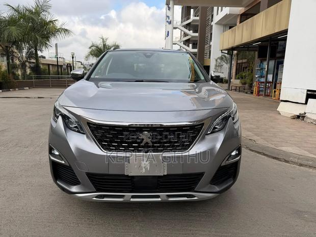 Peugeot 5008 1.6 PureTech 180 2019 Gray