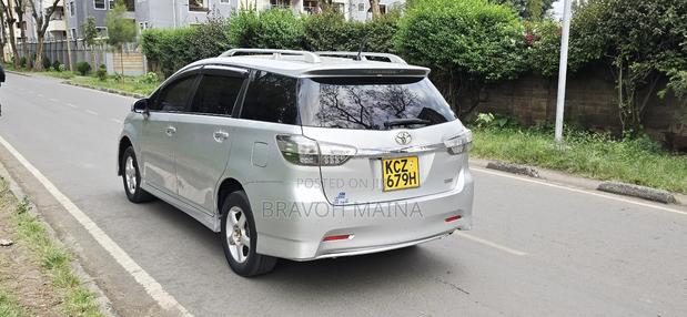 Toyota Wish 2015 Silver