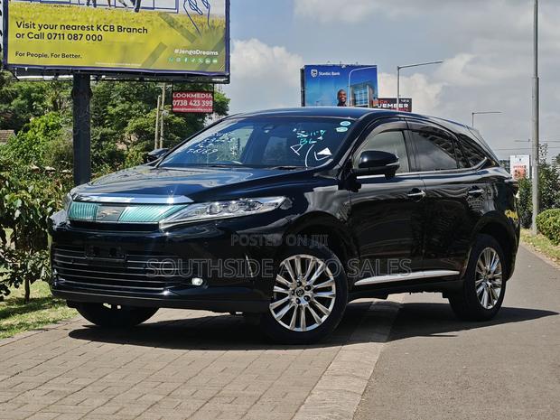 Toyota Harrier 2018 Black