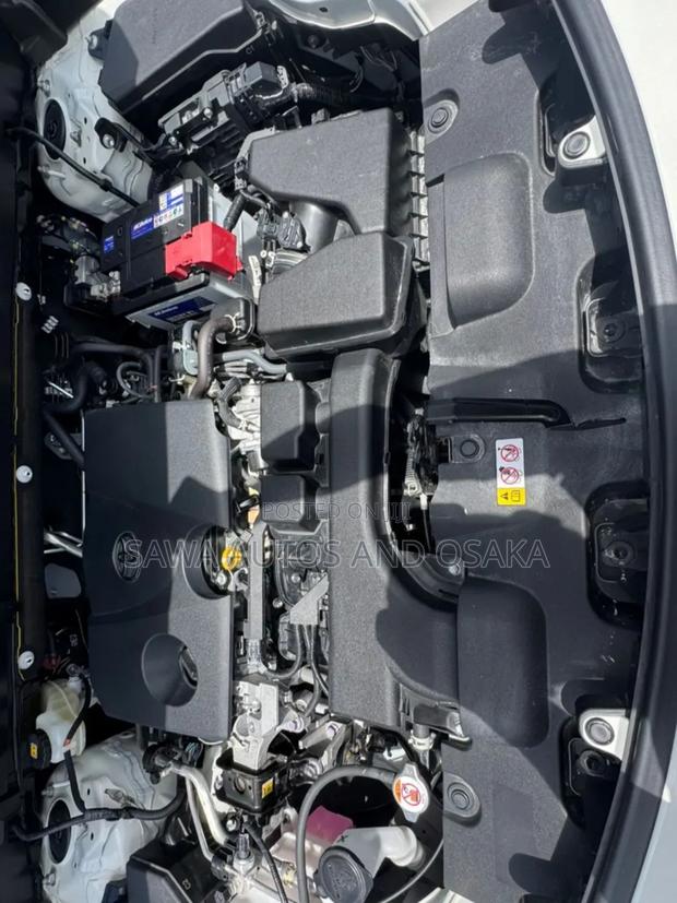 Toyota Harrier 2021 White