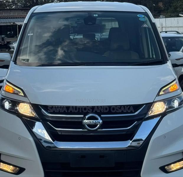 Nissan Serena 2019 White