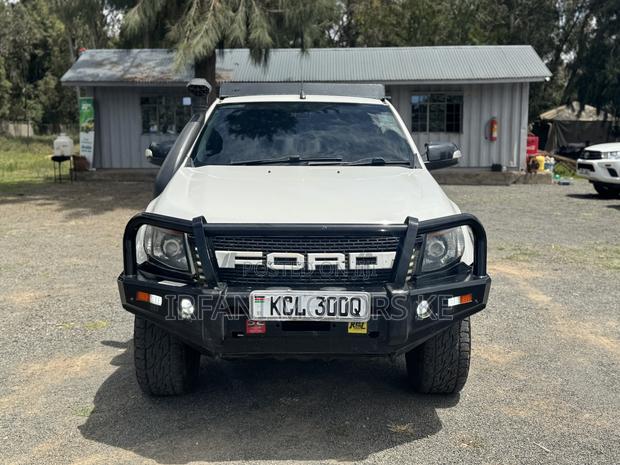 Ford Ranger Wildtrak 2013 White