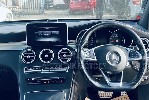 Mercedes-Benz GLC-Class 2018 White