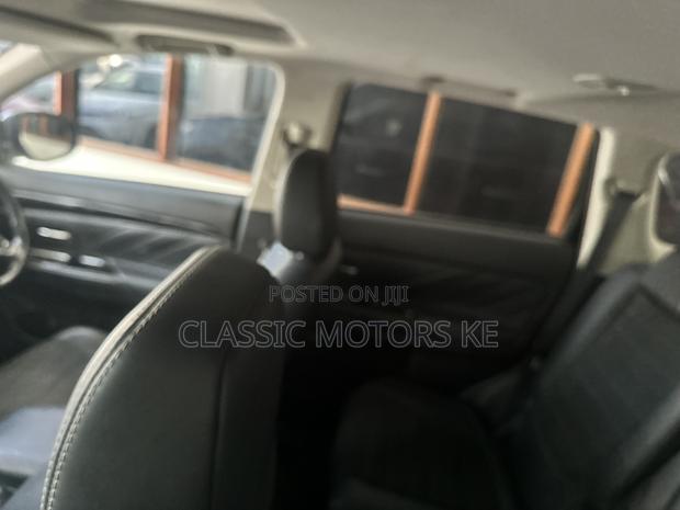 Mitsubishi Outlander 2019 Black