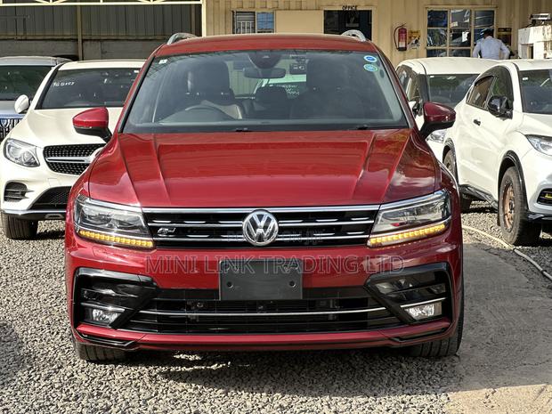 Volkswagen Tiguan 2018 Red