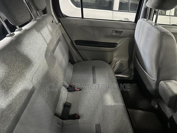 Toyota Passo 1.0 FWD 2018 Burgundy
