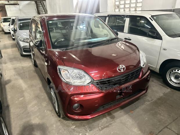 Toyota Passo 1.0 FWD 2018 Burgundy