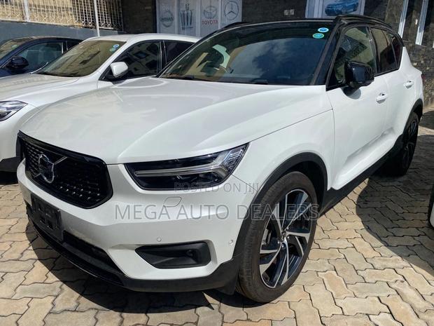Volvo XC40 2018 White