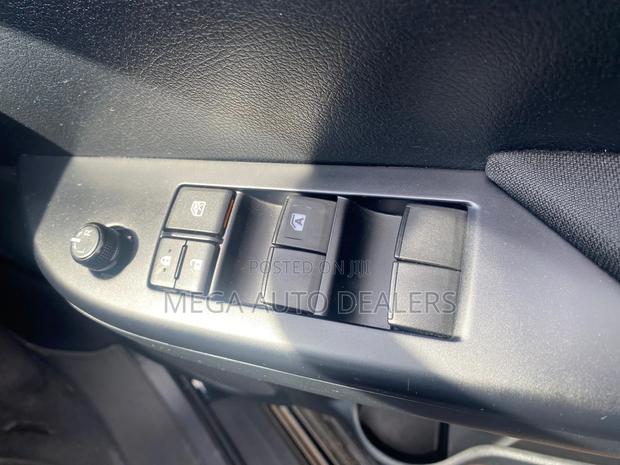 Toyota Hilux 2019 Black