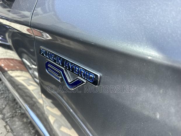 Mitsubishi Outlander 2019 Silver